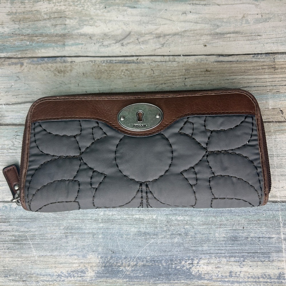 Fossil‎ Wallet Key Per Grey Embroidered Quilted Vintage 90s 2000s